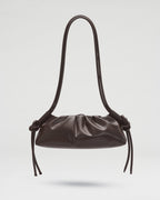 Bolso Dumpling chocolate oscuro