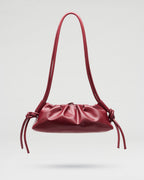 Bolso Dumpling rojo cereza