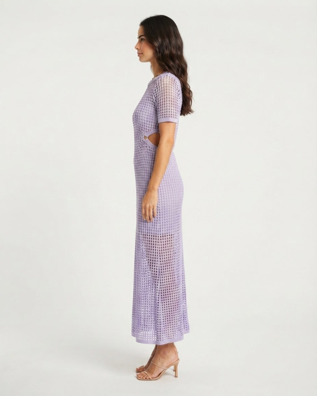 Vestido maxi cut-out modelo costado