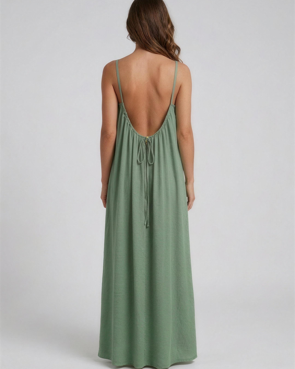 Vestido verde de espalda