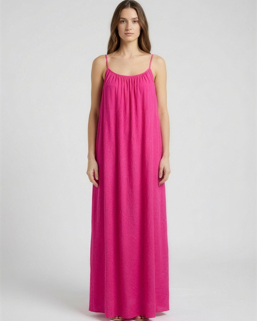 Vestido rosa de frente