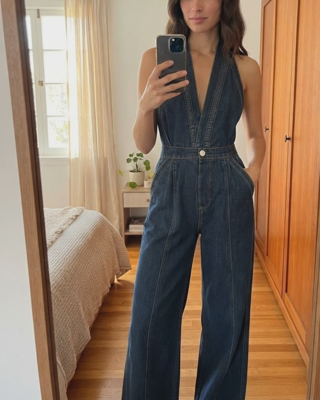 Mono denim video UGC